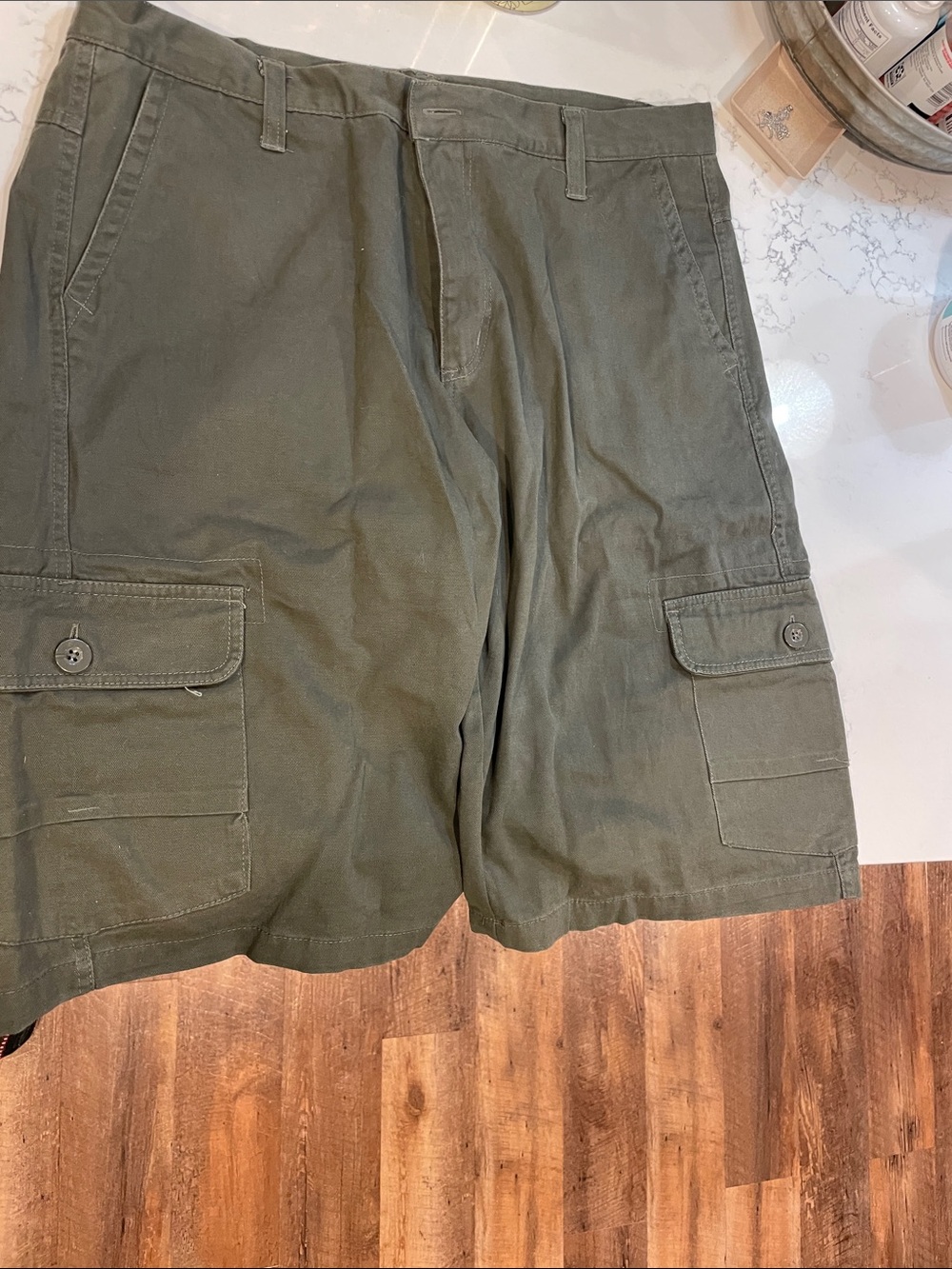 Men's Olive Cargo Shorts